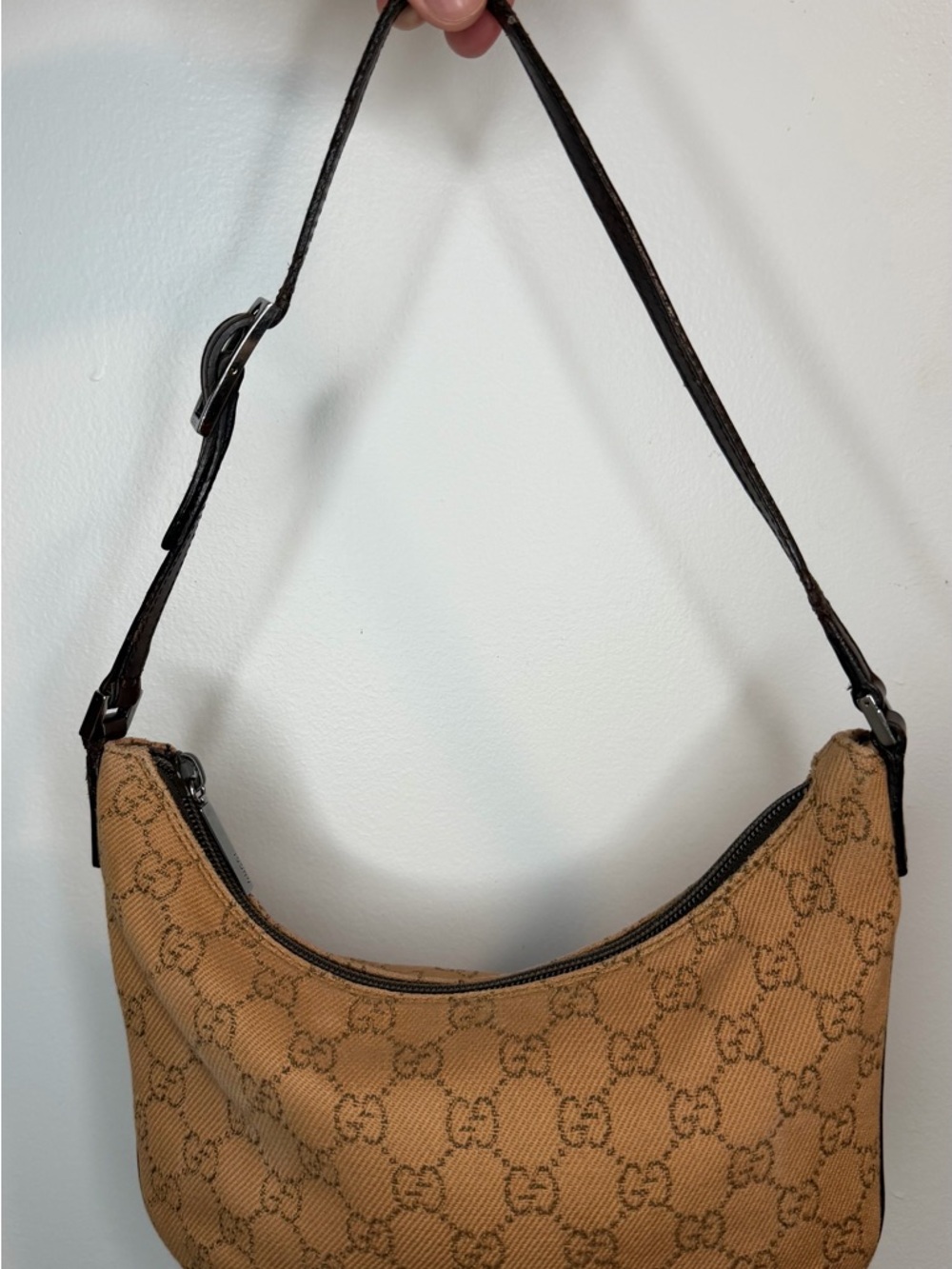 Vintage Pochette Shoulder Bag GG Canvas Small hobo bag
